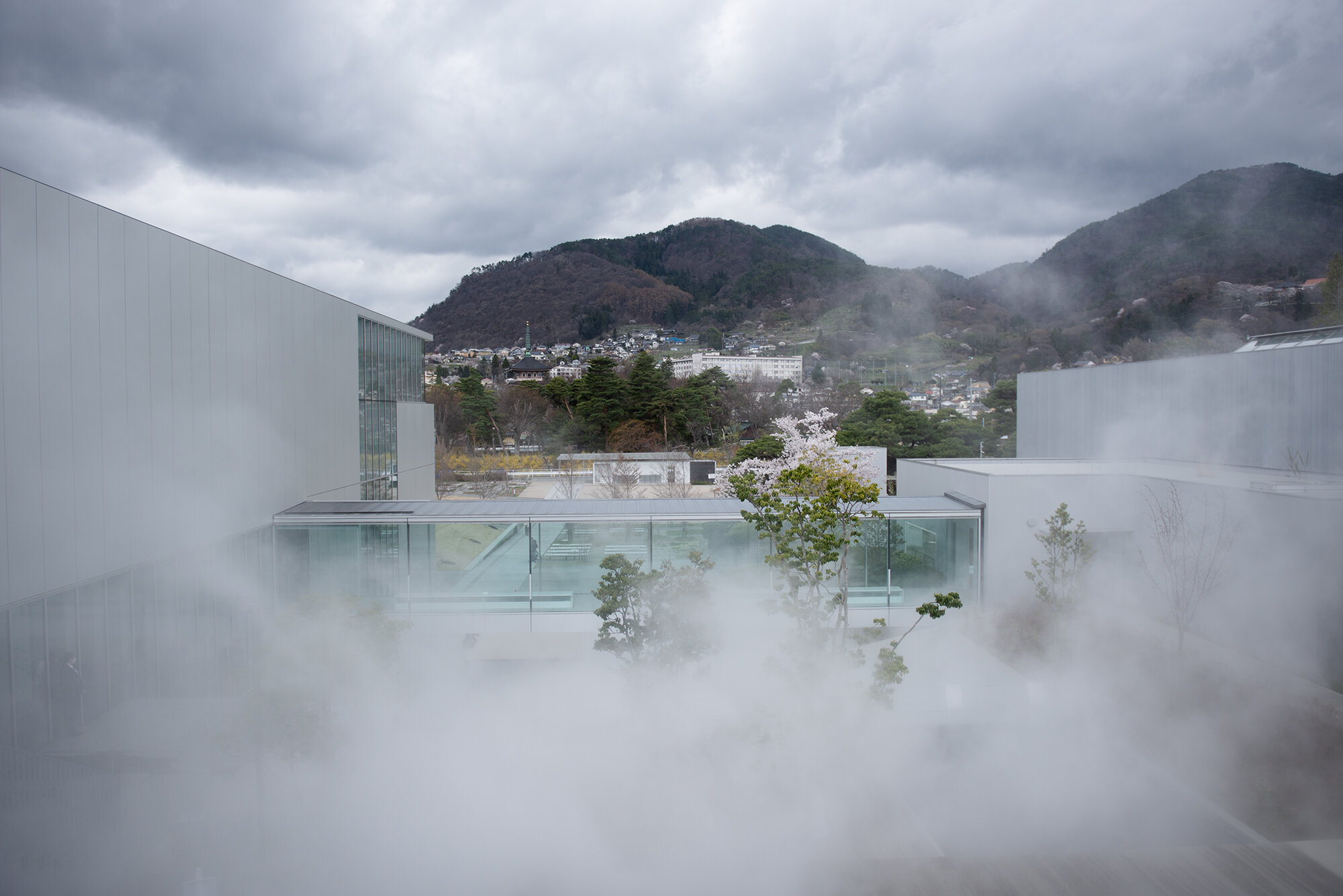 My Favorite Piece: Collection Spotlight Vol. 6  Nagano Prefectural Art Museum Nakaya Fujiko, Dynamic Earth Series I, Fog Sculpture #47610

